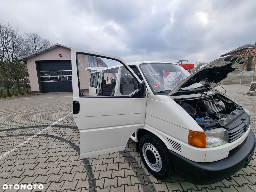 Volkswagen Transporter Standard - 23