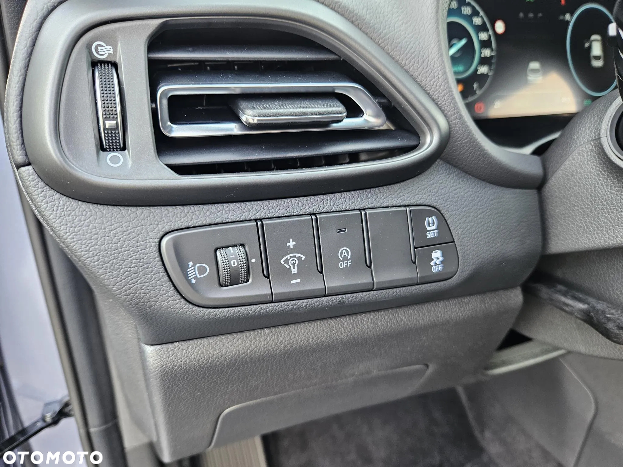 Hyundai i30 1.5 T-GDI 48V Smart - 19