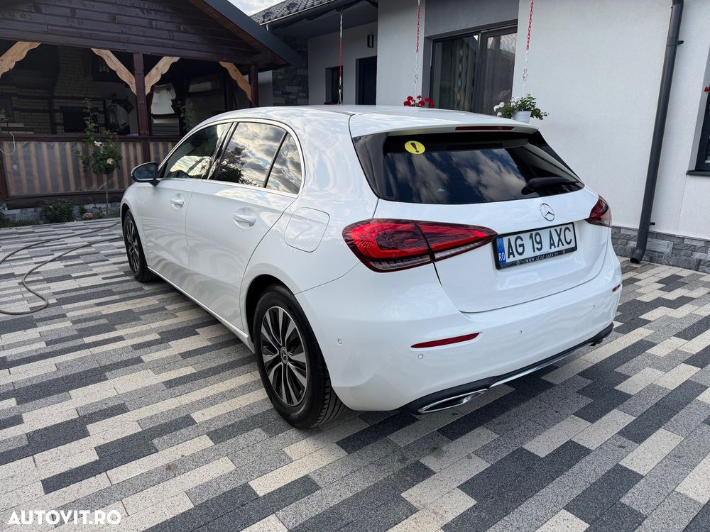 Mercedes-Benz A 180 - 4