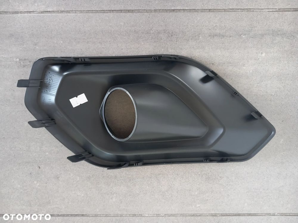 Ramka halogenu - kratka prawa Ford Transit/Tourneo Courier 2259529 - 4