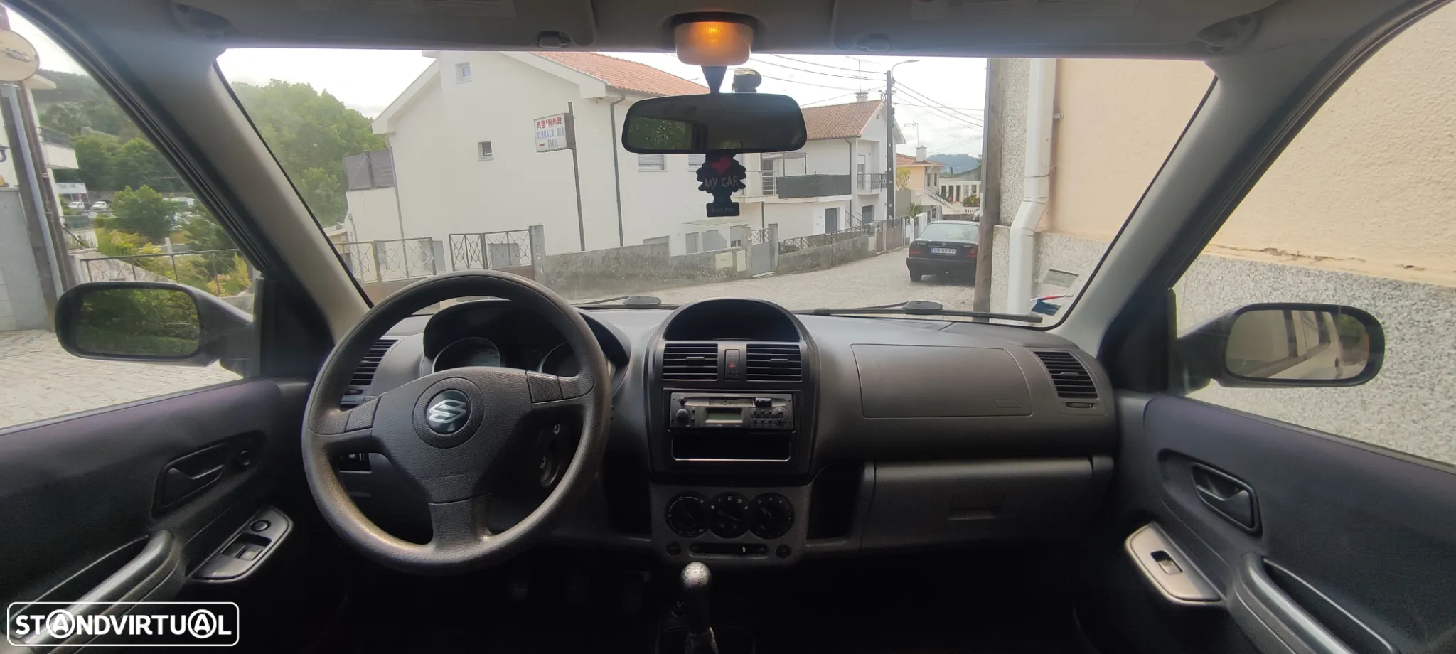 Suzuki Ignis 1.3 VVT 16V GL - 14
