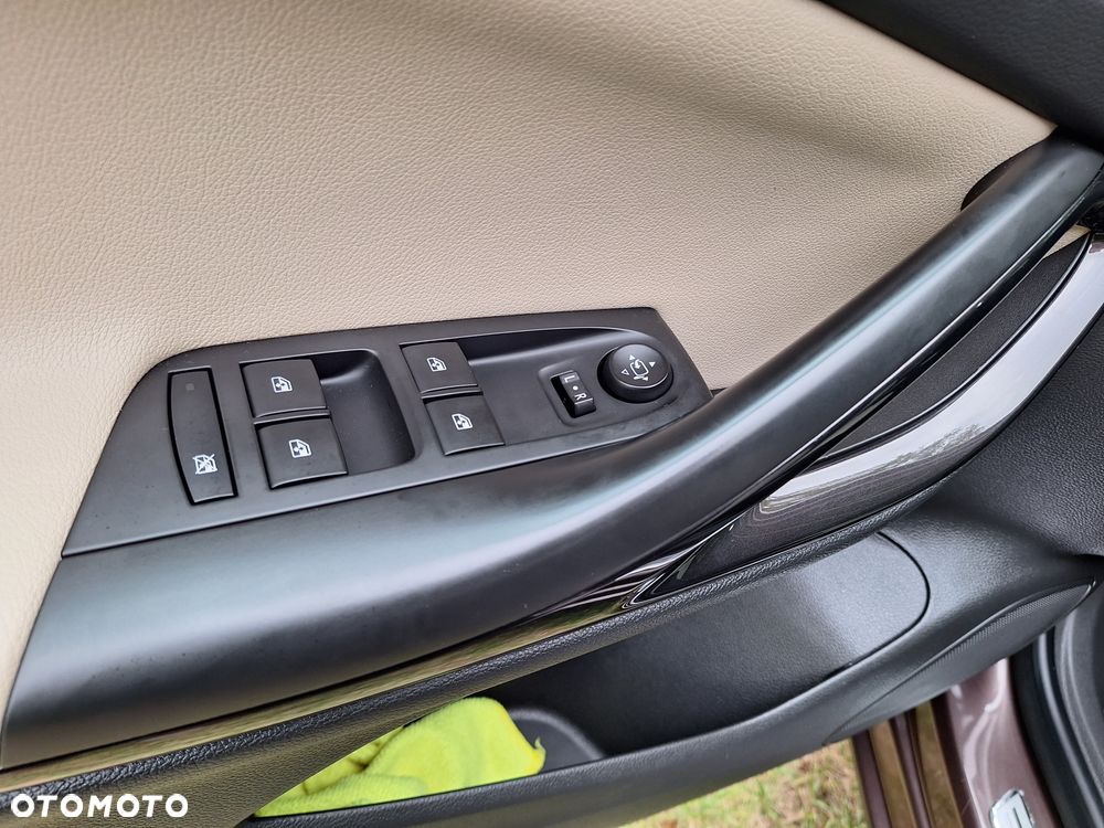 Opel Astra 1.4 Turbo Innovation - 18