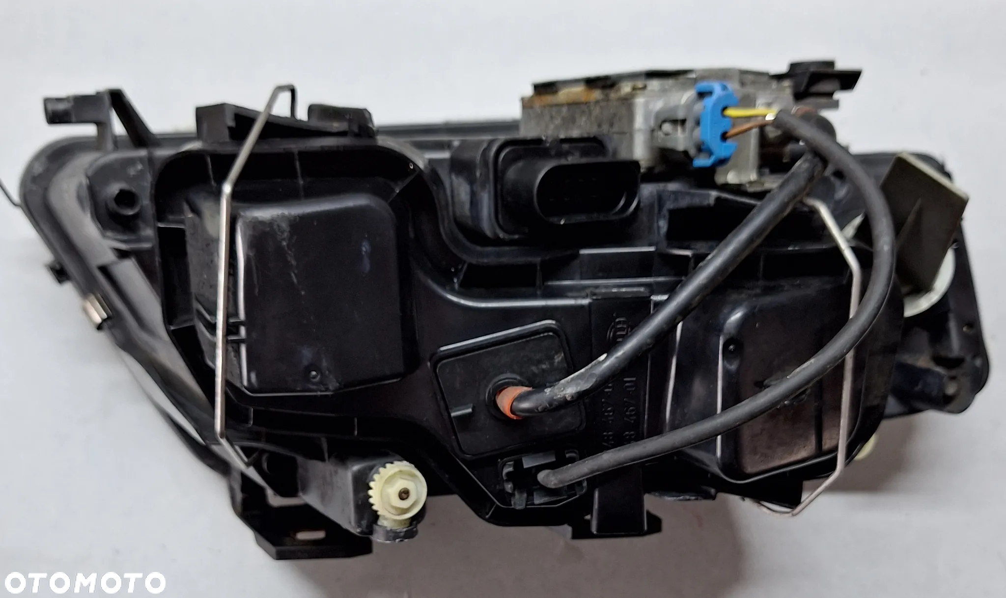 KPL.LAMP PRZEDNICH -LEWA I PRAWA XENON-AUDI A6/ C5/ EUROPA - 10