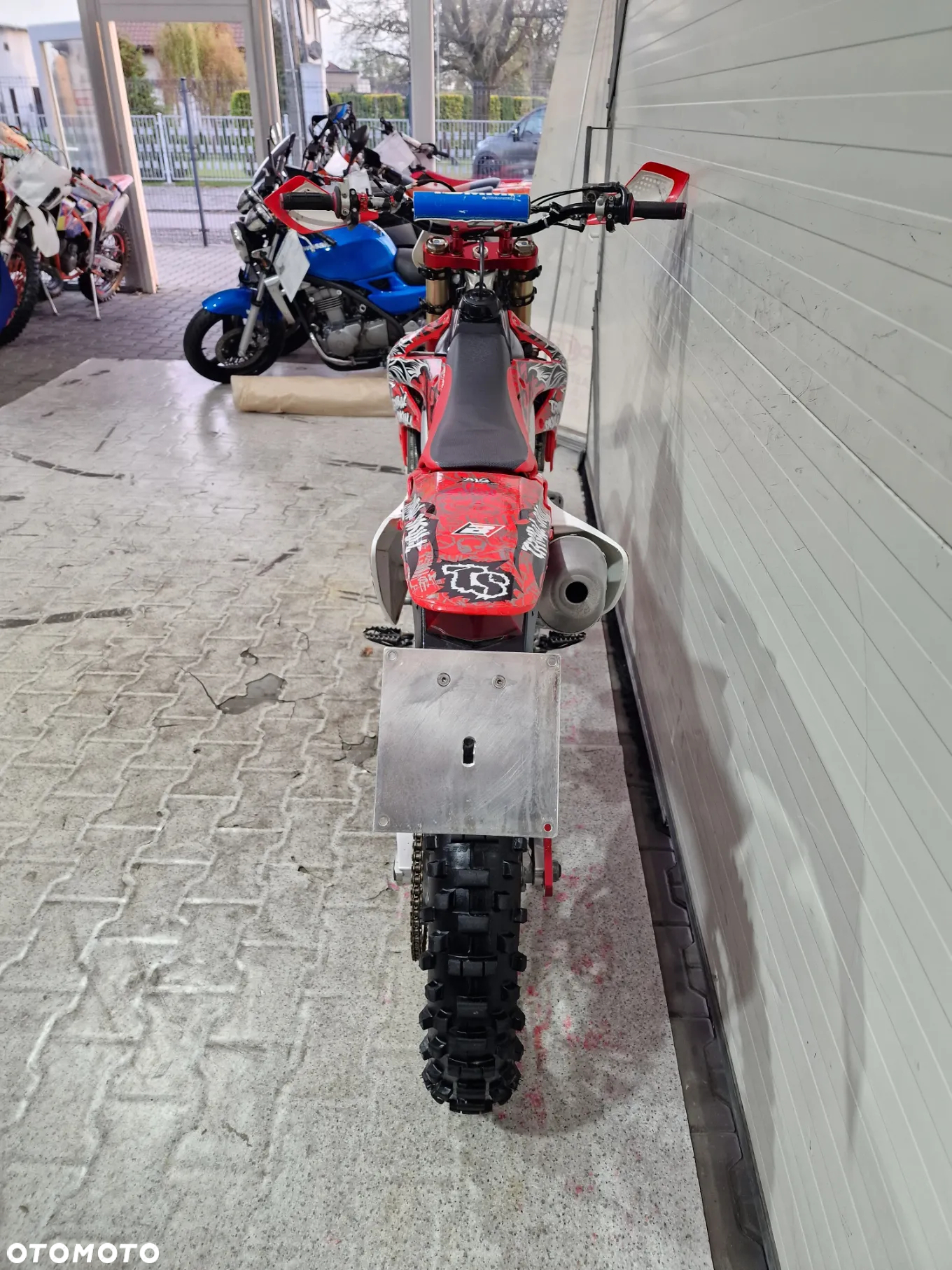 Honda CRF - 8