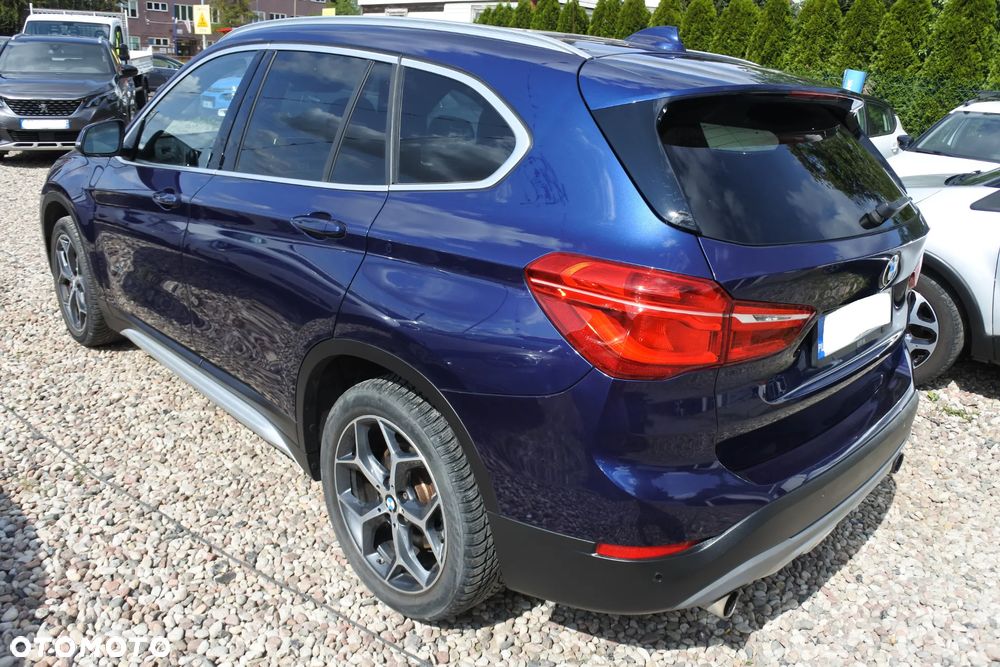 BMW X1 xDrive25i xLine sport - 3
