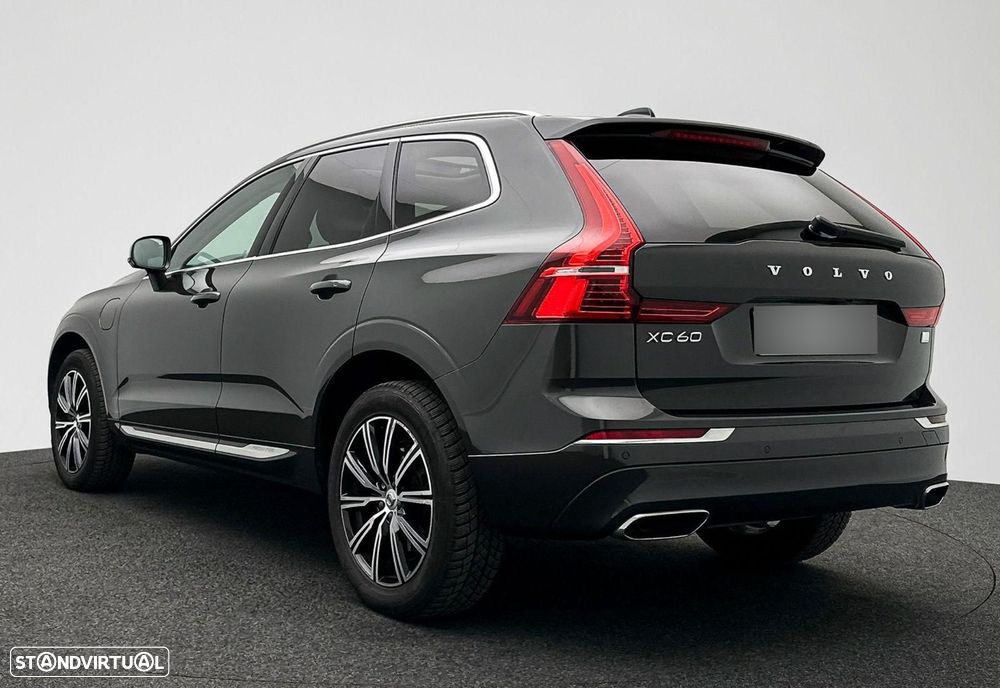 Volvo XC 60 T6 AWD Recharge Geartronic Inscription Expression - 4