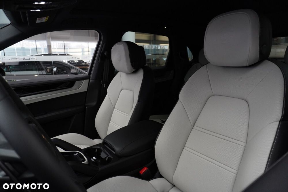 Porsche Cayenne S - 20