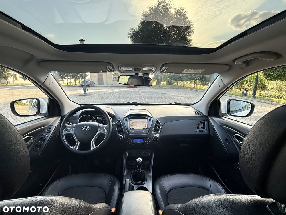 Hyundai ix35 1.7 CRDi Premium 2WD - 10