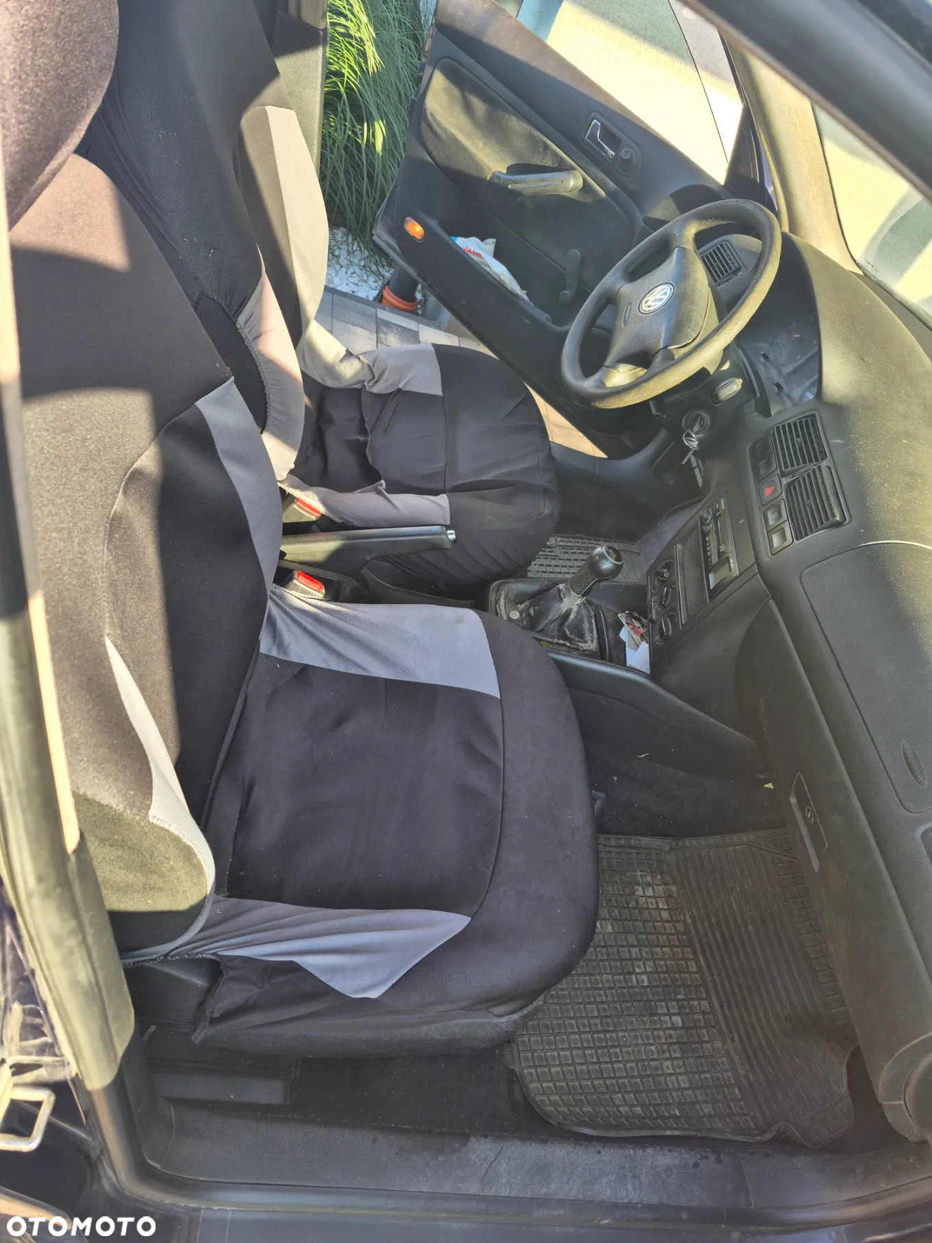 Volkswagen Golf 1.9 TDI - 6