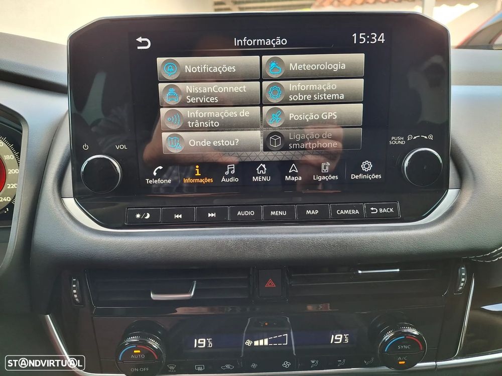 Nissan Qashqai 1.3 DIG-T N-Connecta DCT - 28