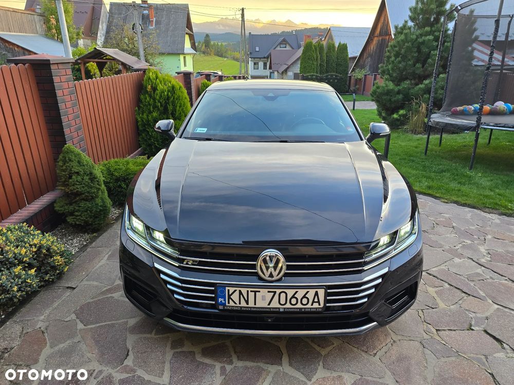Volkswagen Arteon 2.0 TDI SCR R-Line DSG - 2