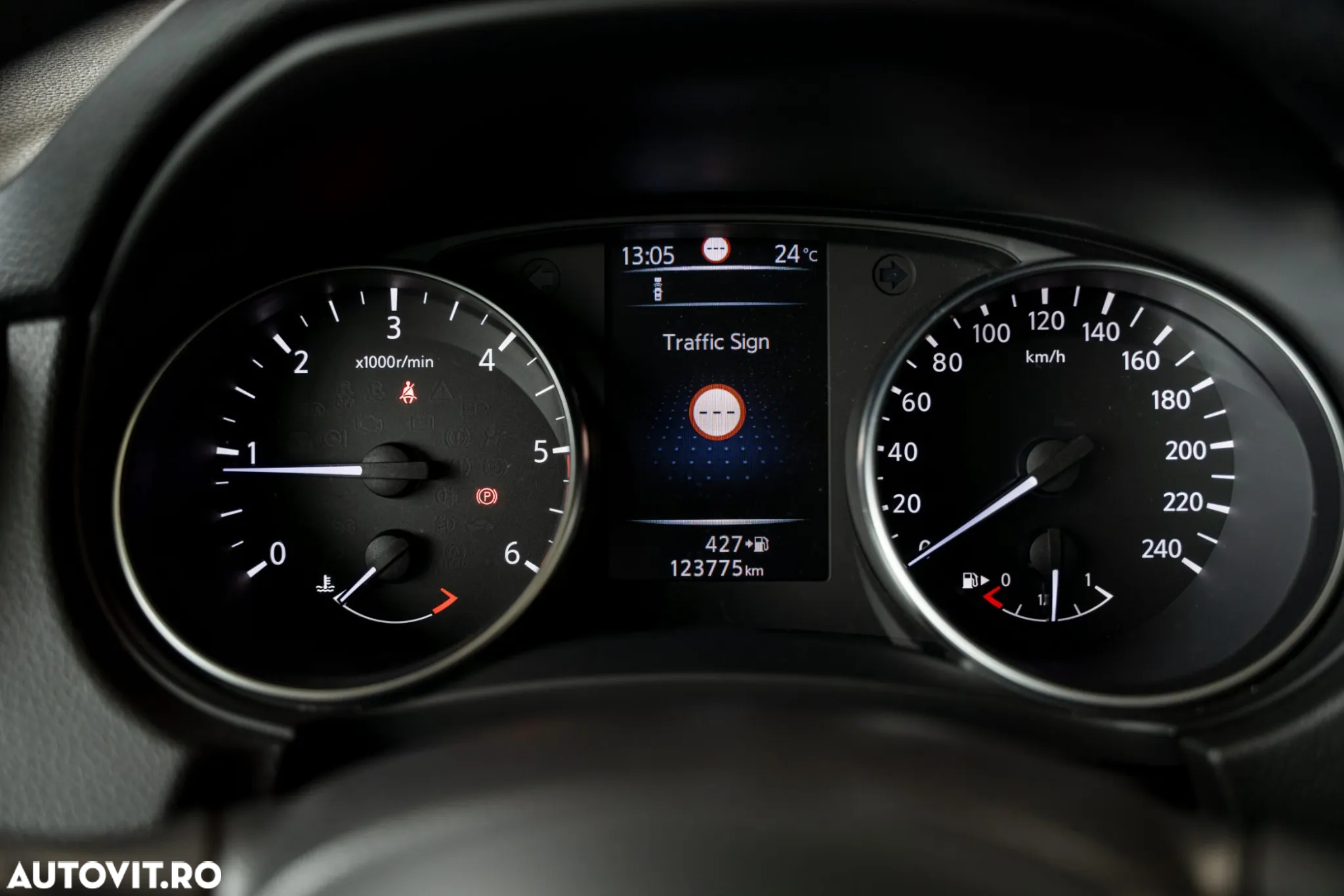 Nissan Qashqai 1.5 DCI Start/Stop Visia - 23