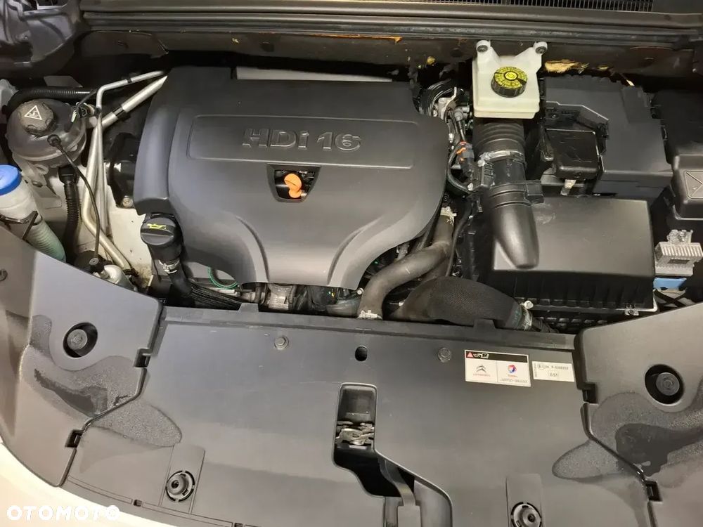 Citroën DS5 2.0 HDi SoChic - 21