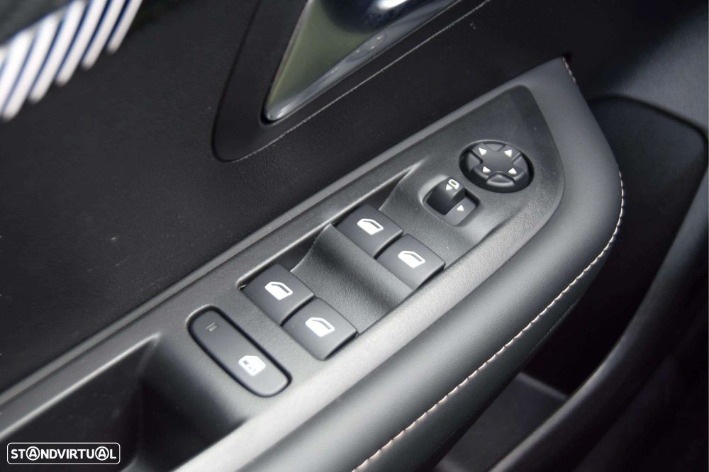 Peugeot 208 1.2 PureTech Allure Pack - 13