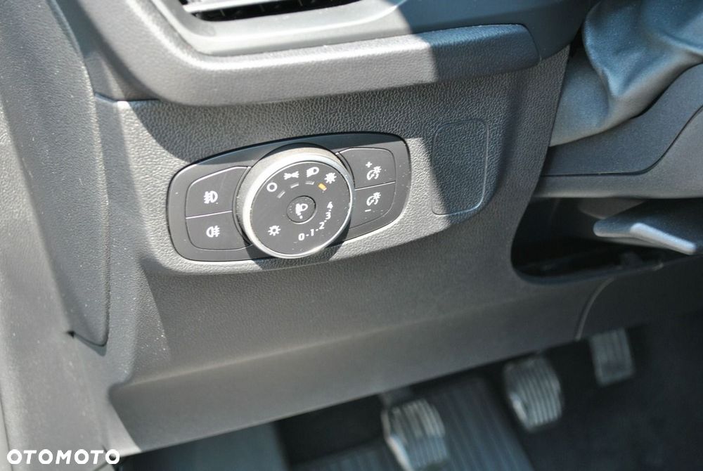 Ford Focus 1.5 EcoBlue Connected - 14