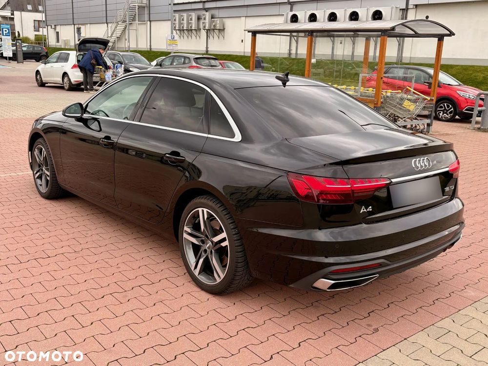 Audi A4 - 5