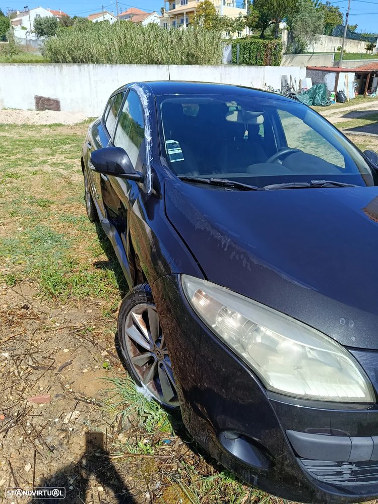 Renault Mégane 1.5 dCi Dynamique Luxe - 5