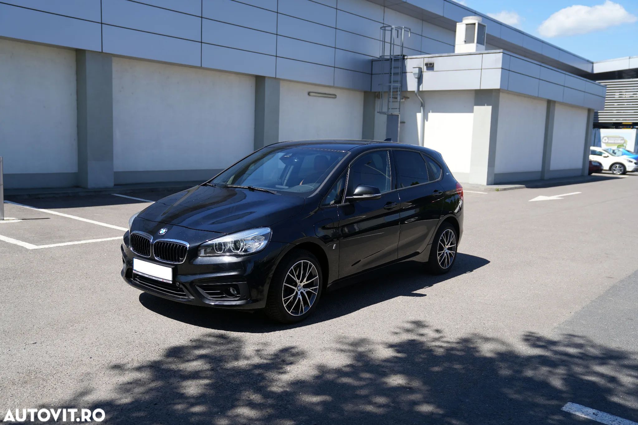 BMW Seria 2 225e xDrive Active Tourer Aut. - 1
