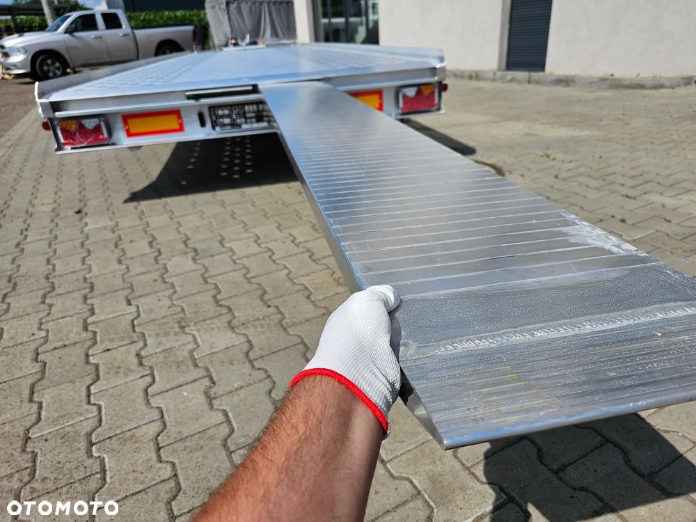 Gromex 5,2m 3 osie - 4