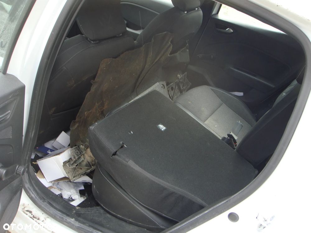 Renault Clio E-TECH 140 BUSINESS EDITION - 8