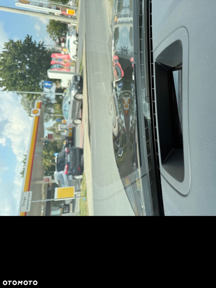 BMW Seria 5 528i Touring - 17