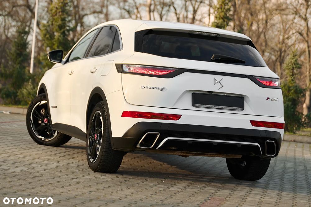 DS Automobiles DS 7 Crossback 1.6 E-Tense 4x4 Performance Line + - 10