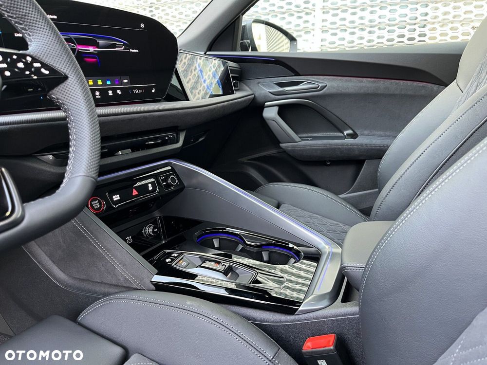 Audi Q5 Sportback - 23