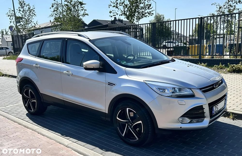 Ford Kuga 2.0 TDCi 4x4 Titanium - 19