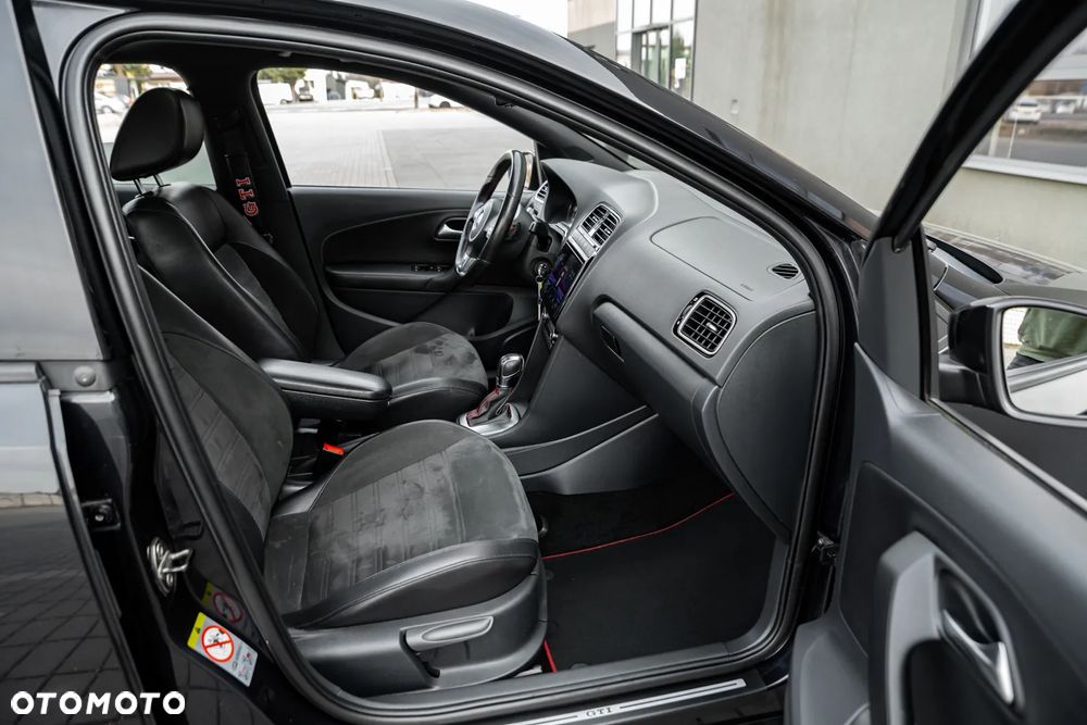 Volkswagen Polo 1.4 TSI GTI DSG - 17