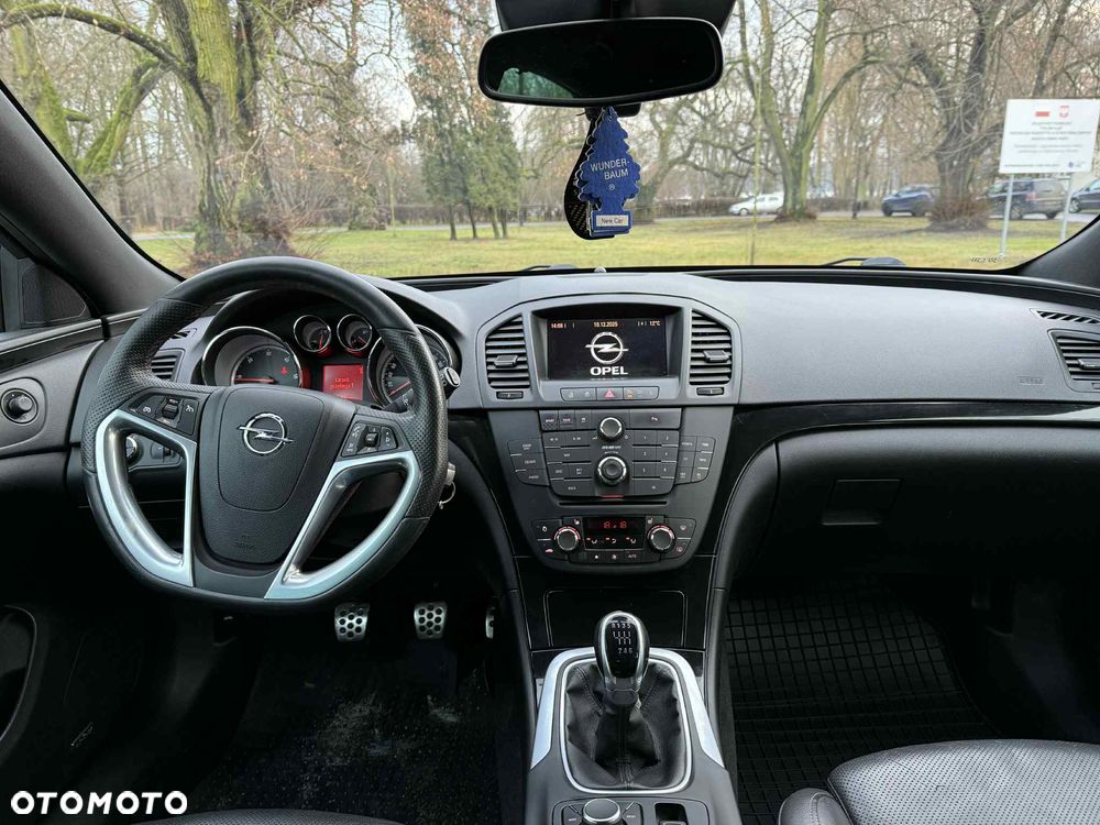 Opel Insignia 2.0 CDTI Cosmo - 17