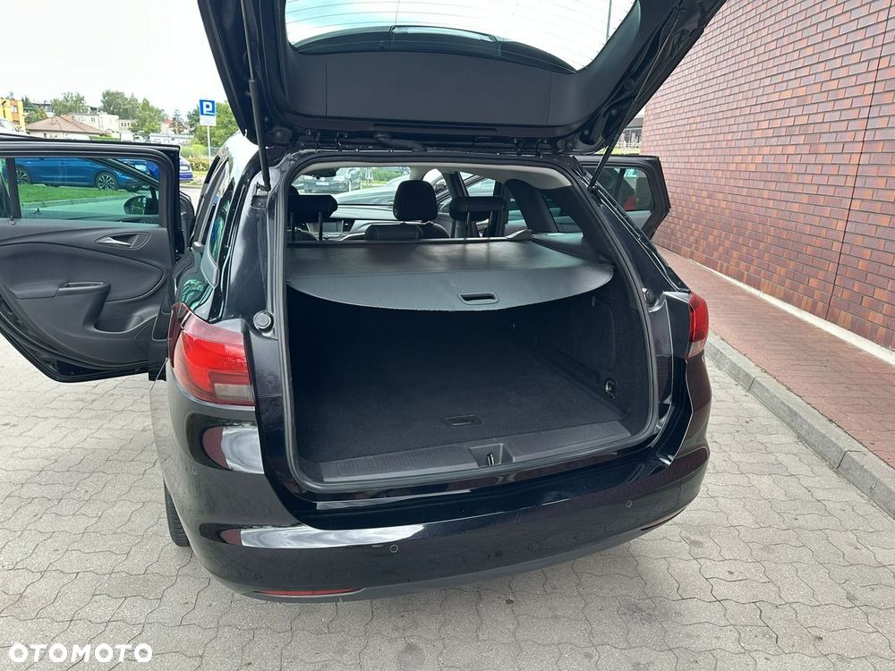 Opel Astra 1.2 Turbo Edition - 19