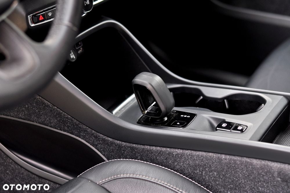 Volvo XC 40 - 32