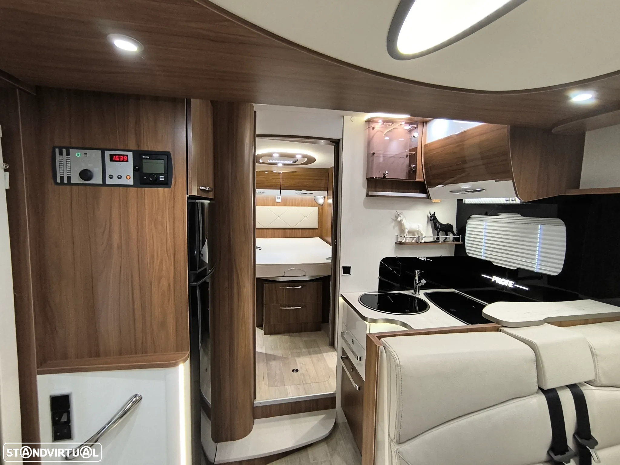 Pilote Sensation P746 - 10