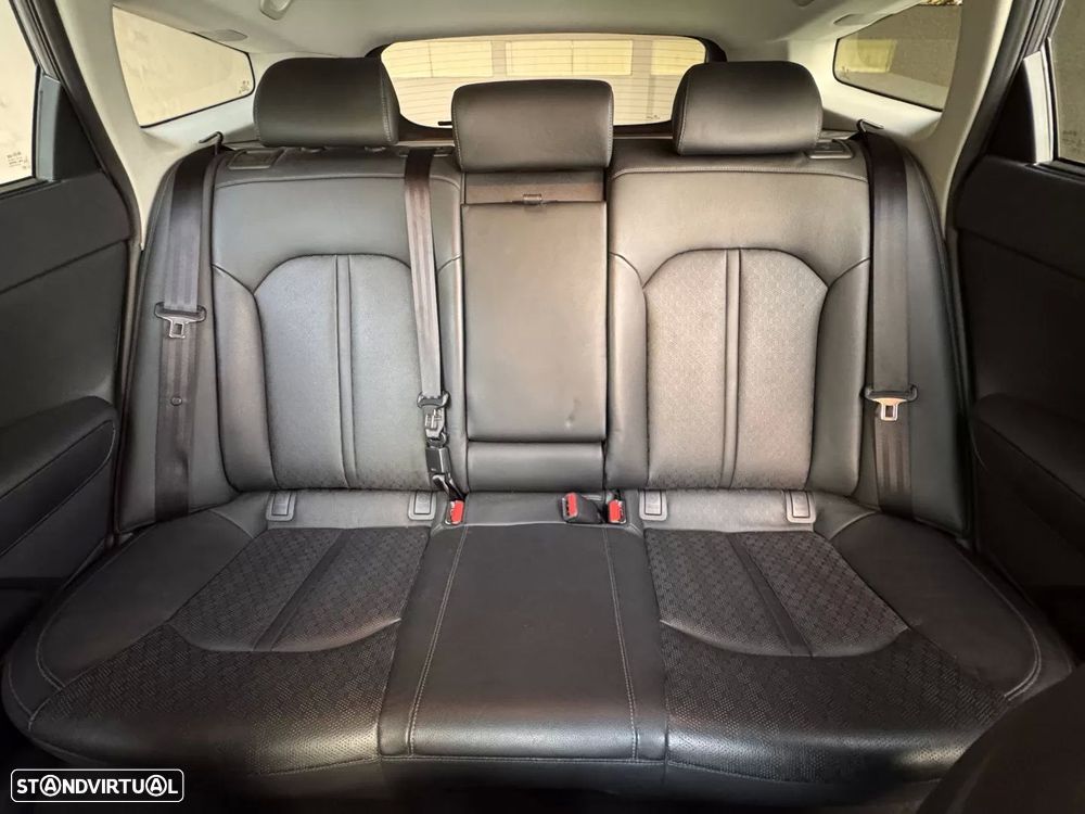 Kia Optima SW 2.0 CVVT PHEV - 25