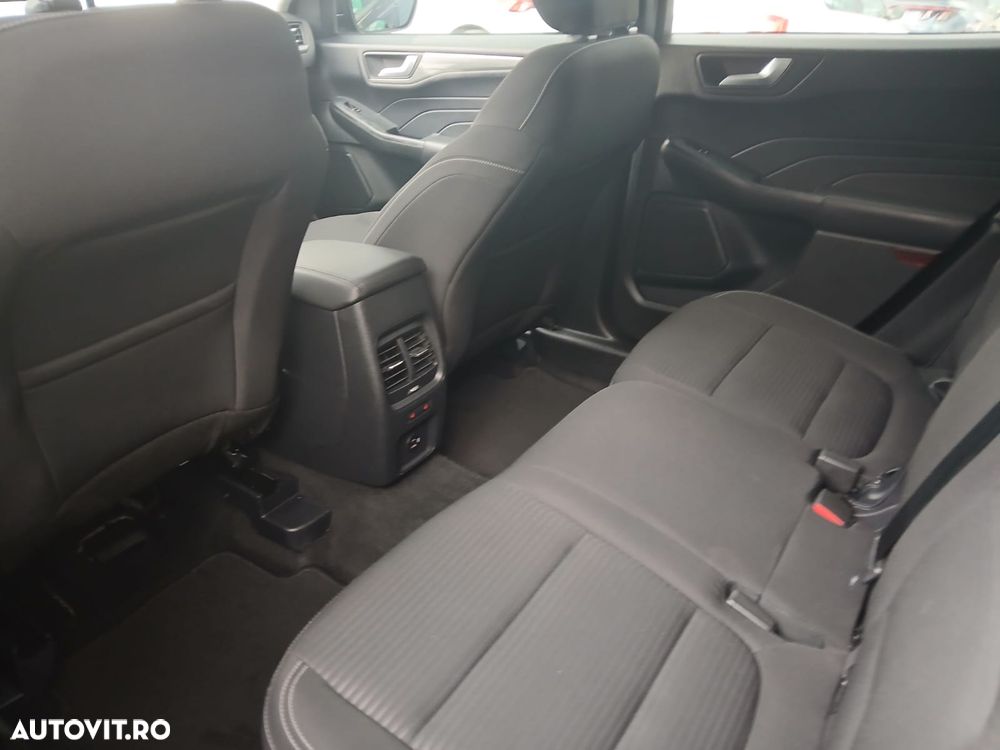 Ford Kuga 1.5 EcoBoost FWD Titanium - 6