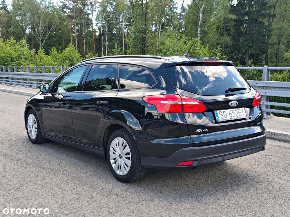 Ford Focus 1.0 EcoBoost Titanium - 5