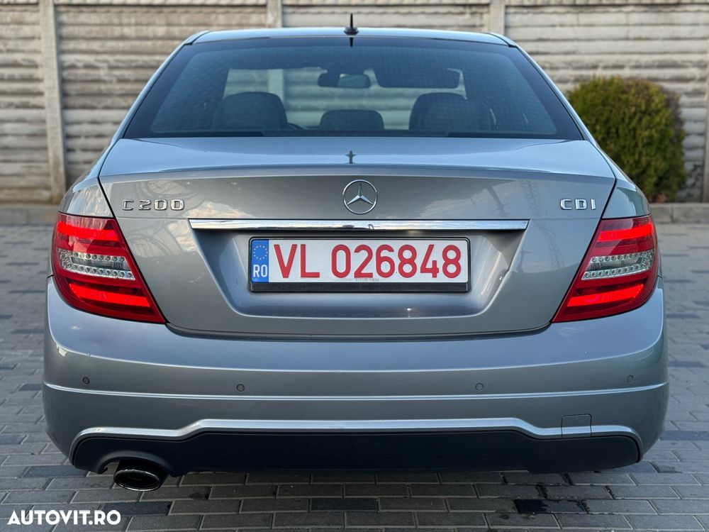 Mercedes-Benz C - 5