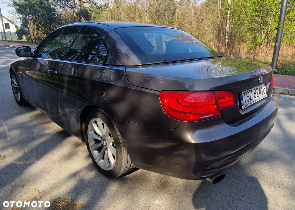 BMW Seria 3 318i M Sport Edition - 24