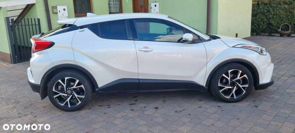 Toyota C-HR - 3