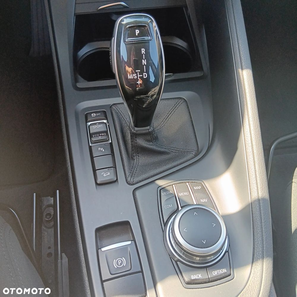 BMW X1 - 11