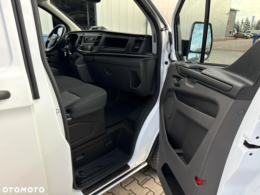 Ford Transit Custom L2H2 Trend 3300 2.0 EcoBlue - 18