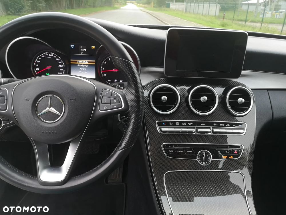 Mercedes-Benz Klasa C 250 7G-TRONIC - 14