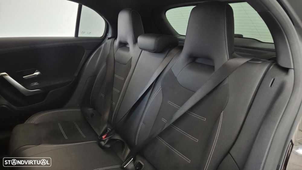 Mercedes-Benz A 250 - 10
