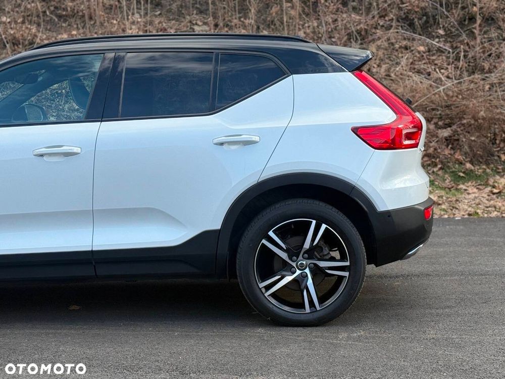 Volvo XC 40 T5 AWD R-Design - 13
