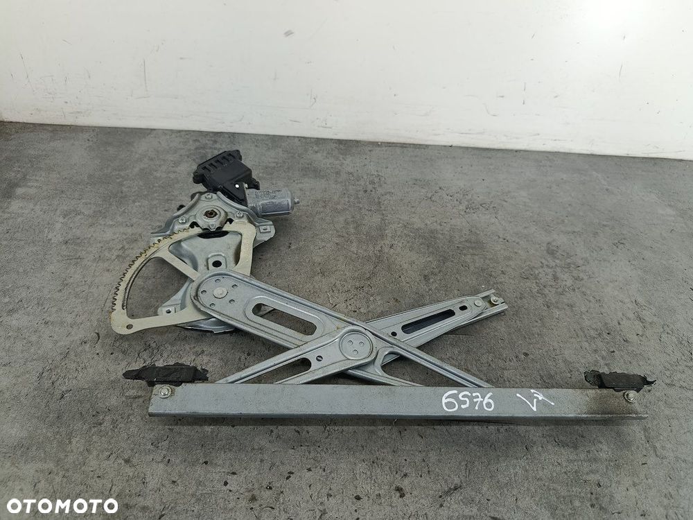 PODNOŚNIK SZYBY LEWY PRZÓD TOYOTA YARIS II 85720-00110-B  983722101 - 1