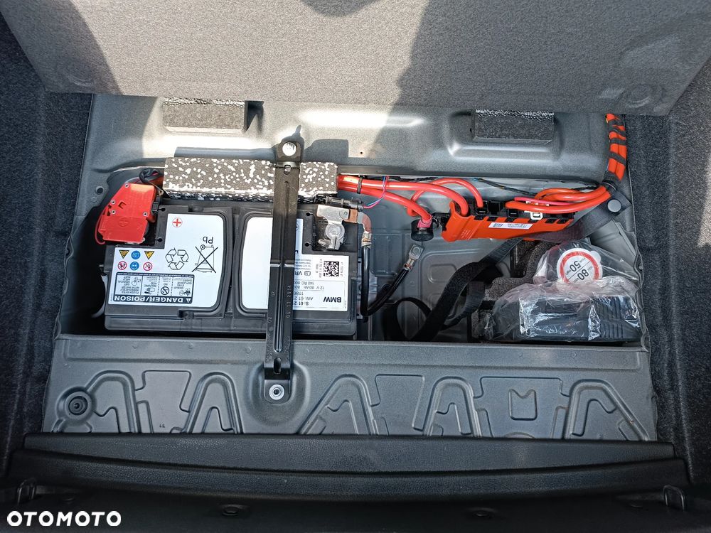 BMW Seria 1 114i - 27