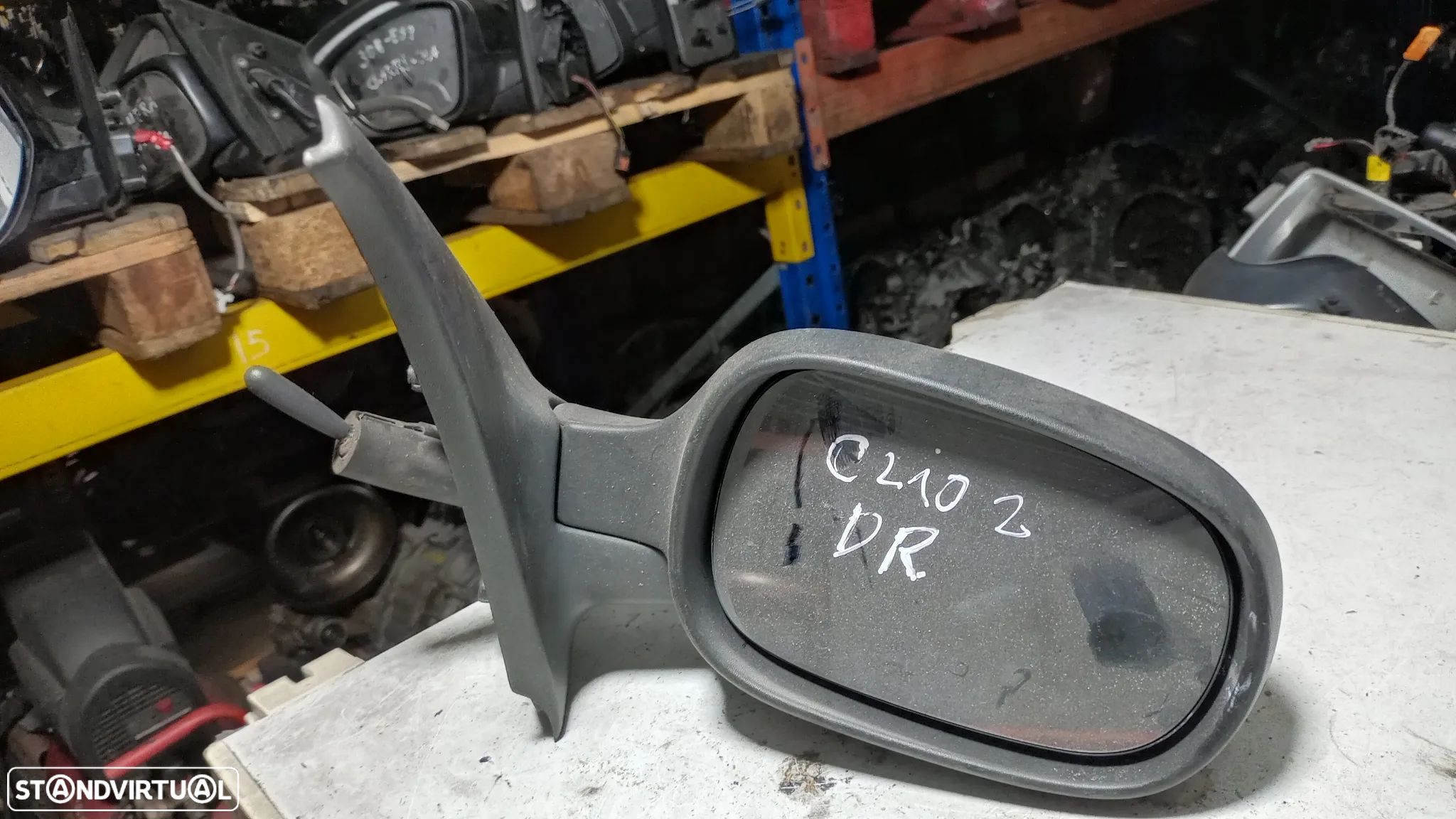 Retrovisor Renualt Clio II Direito - 1