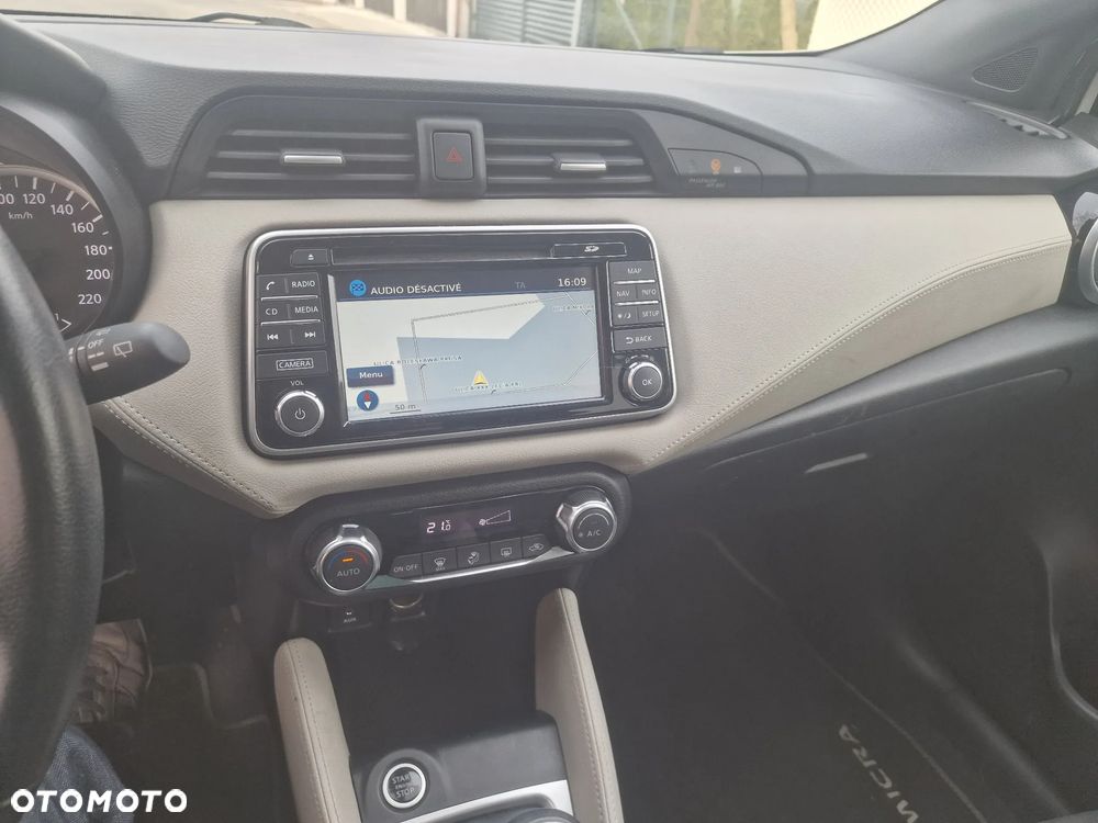 Nissan Micra 1.0 Visia Plus - 28