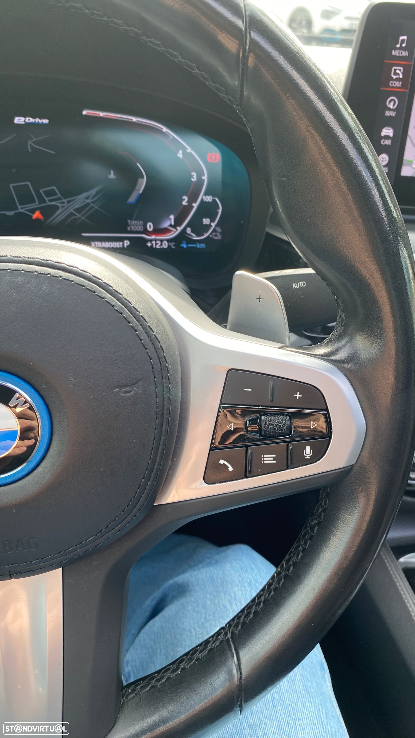 BMW 530 e Pack M - 35