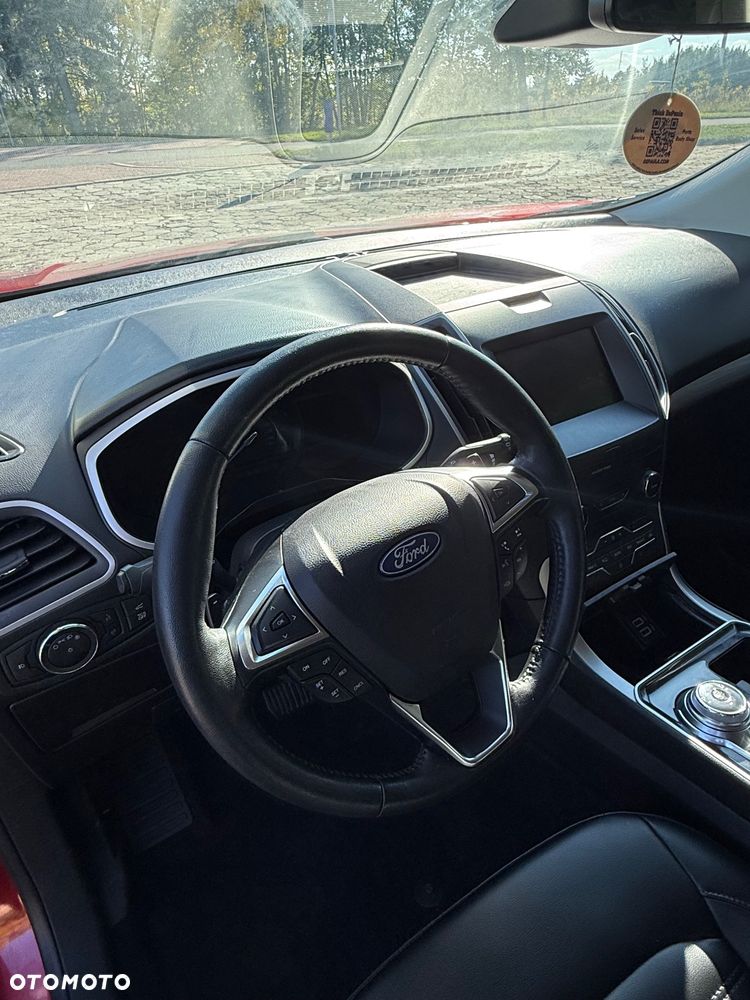 Ford Edge - 21